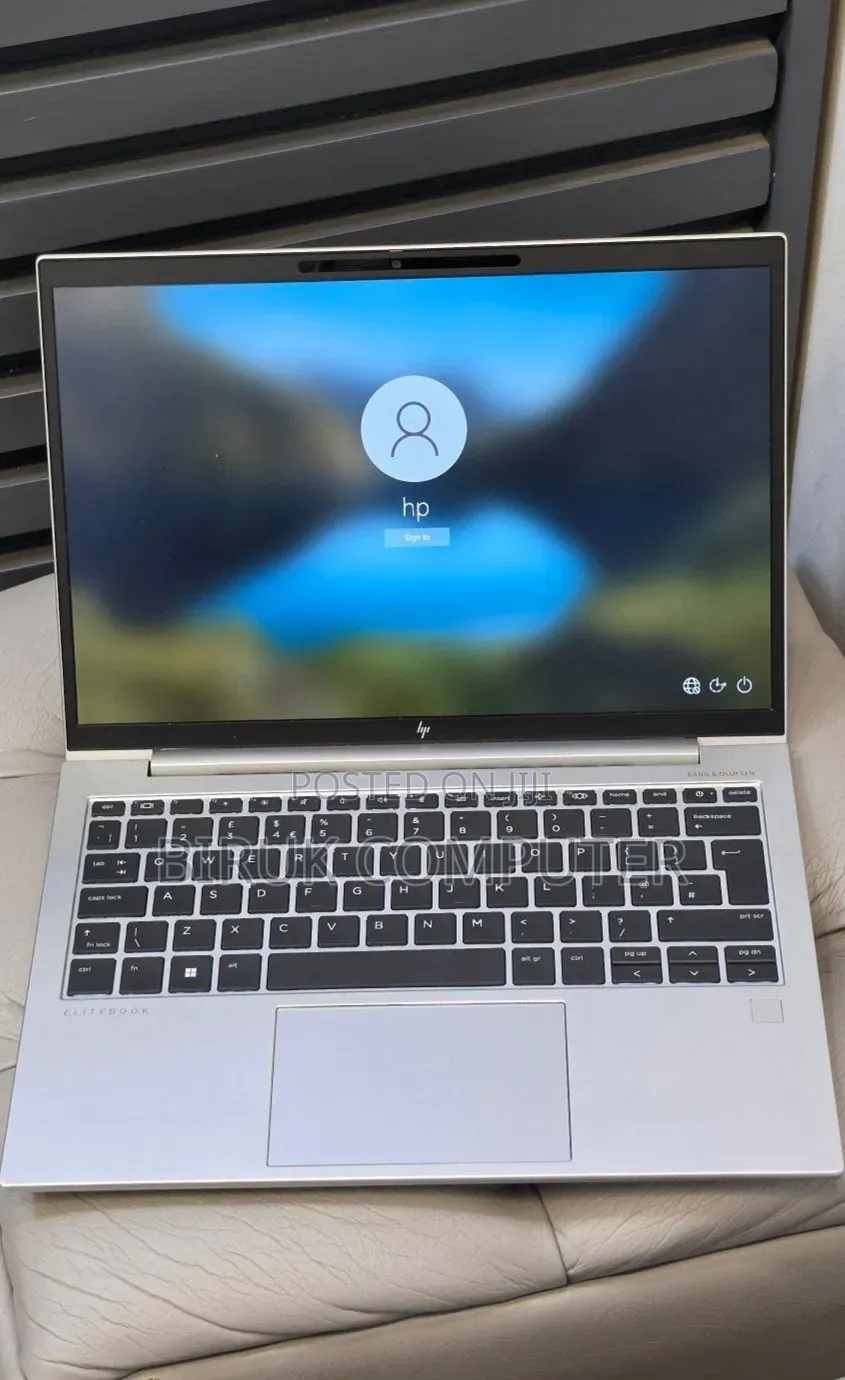 New Laptop HP Elite x360 830 G10 16GB Intel Core i5 SSD 512GB