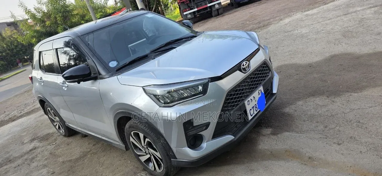 Toyota Raize 2022 Silver