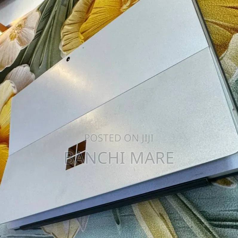 New Laptop Microsoft Surface Pro 7 16GB Intel Core i7 SSD 512GB