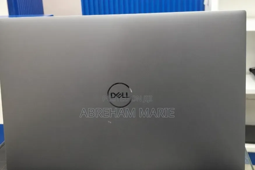New Laptop Dell Precision 5560 16GB Intel Core i7 SSD 512GB
