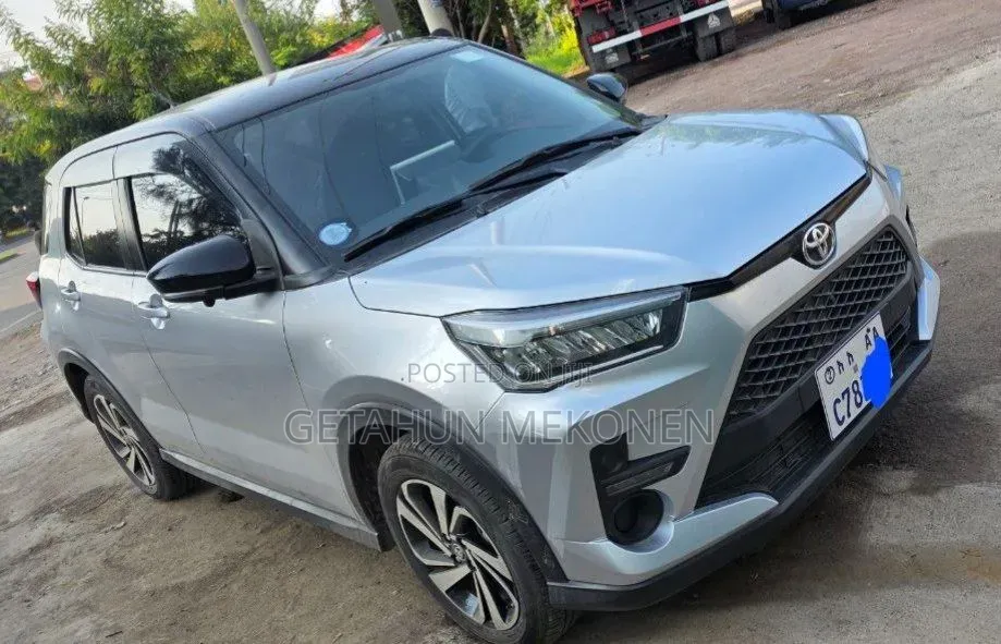 Toyota Raize 2022 Silver