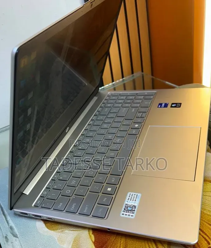 New Laptop HP Stream Notebook 16GB Intel Core i7 SSD 1T
