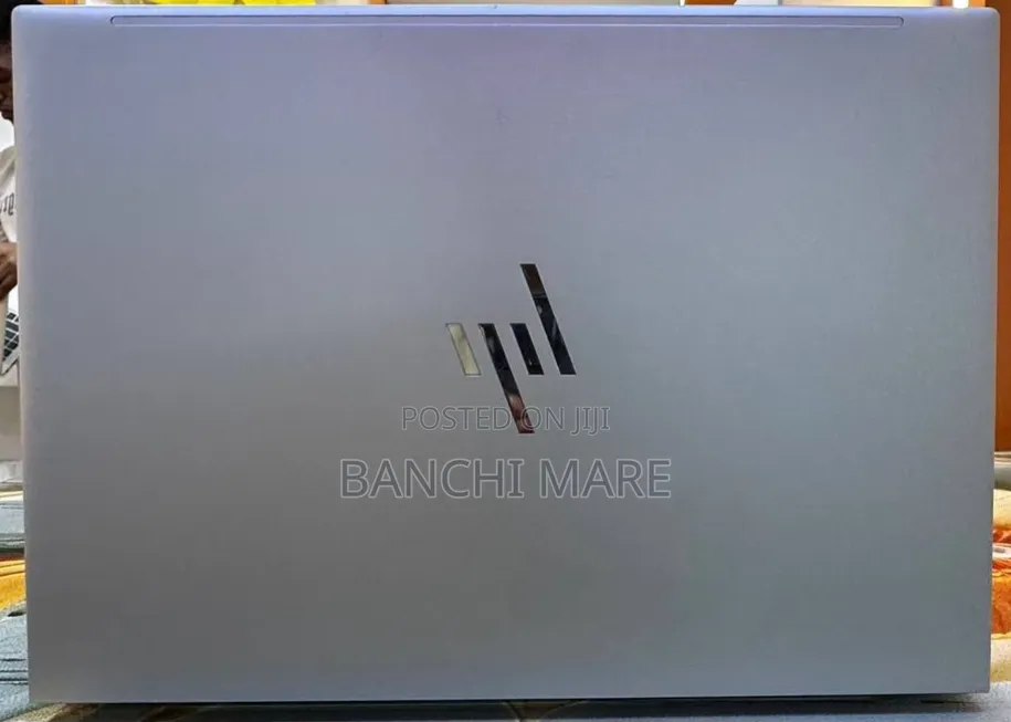 New Laptop HP EliteBook 840 G10 16GB Intel Core i7 SSD 512GB