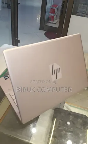 New Laptop HP Pavilion 14 16GB Intel Core i5 SSD 1T