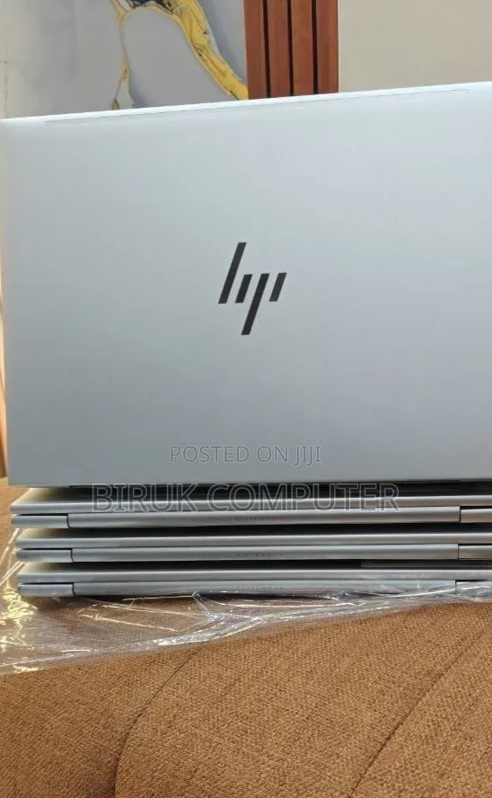 New Laptop HP EliteBook 840 G8 16GB Intel Core i5 SSD 512GB