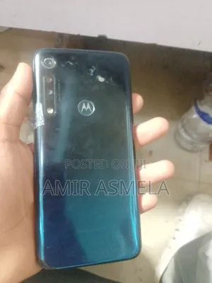 Motorola One Macro 64 GB Blue