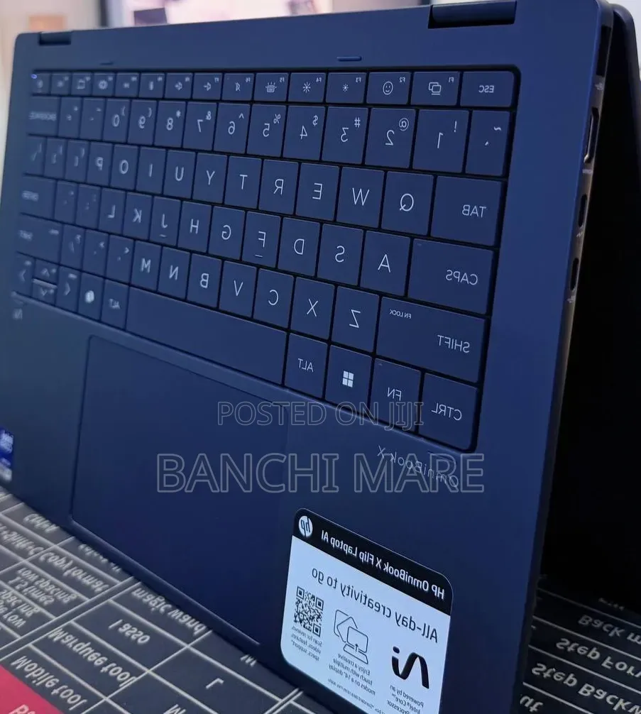 New Laptop HP OmniBook X Flip 14" 16GB Intel Core Ultra 5 SSD 512GB