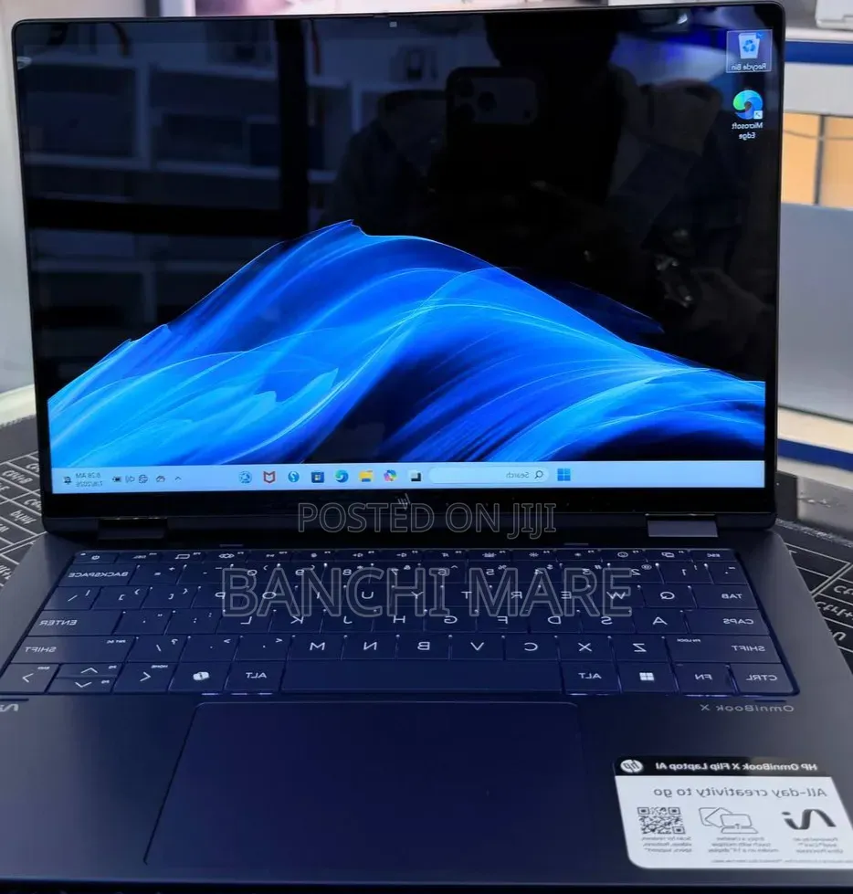 New Laptop HP OmniBook X Flip 14" 16GB Intel Core Ultra 5 SSD 512GB