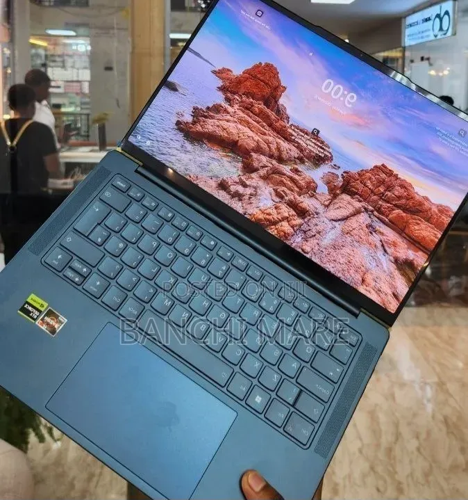 New Laptop Lenovo Yoga 7i 16GB AMD Ryzen 7 SSD 512GB