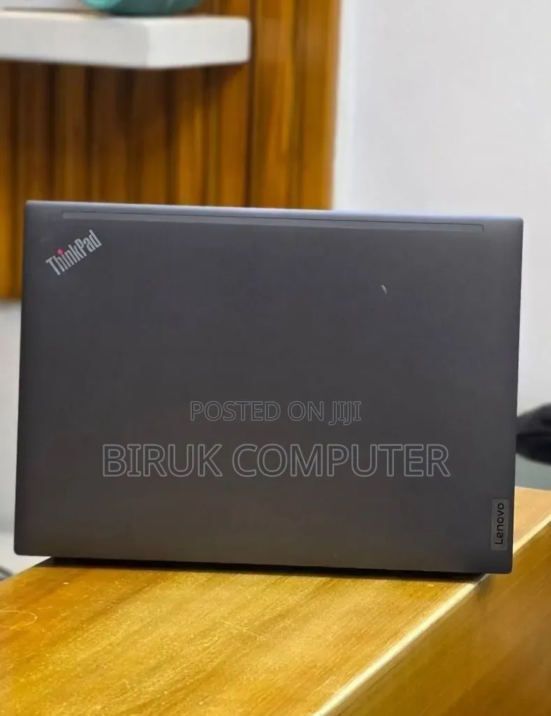 New Laptop Lenovo ThinkPad T14s Gen 1 32GB Intel Core i7 SSD 512GB
