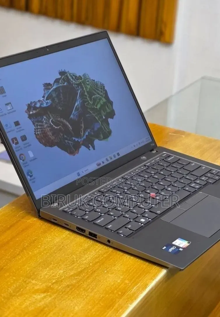 New Laptop Lenovo ThinkPad T14s Gen 1 32GB Intel Core i7 SSD 512GB