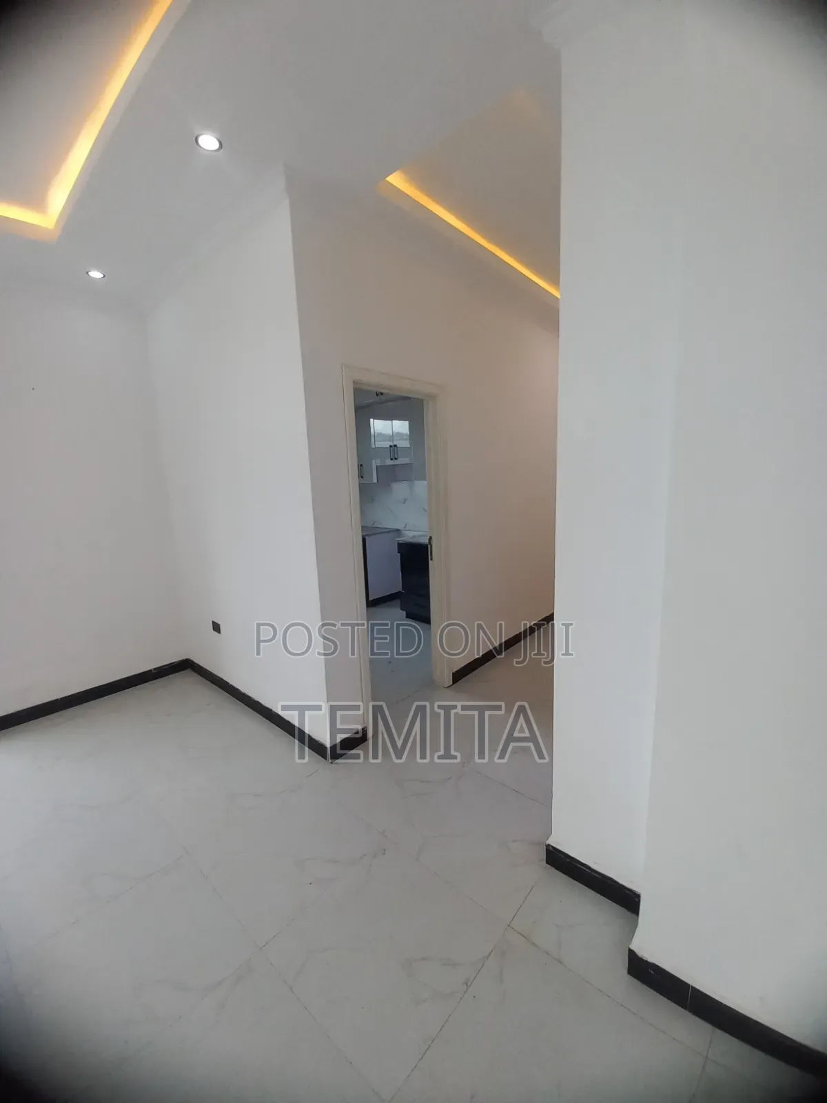 Furnished 3bdrm Penthouse in Estifanos Real, Yeka for rent
