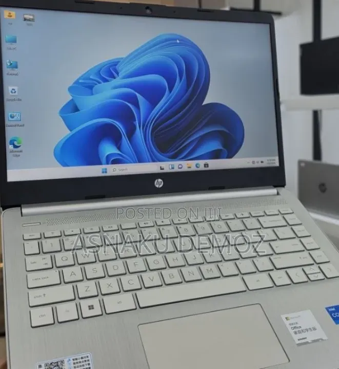 New Laptop HP Stream Notebook 16GB Intel Core i5 SSD 512GB