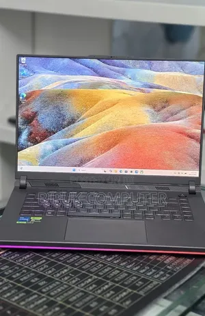 New Laptop Asus ROG Strix G16 G614 16GB Intel Core i5 SSD 512GB