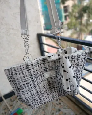 Stylish Tote Bags for Women – Affordable Prices and High Quality