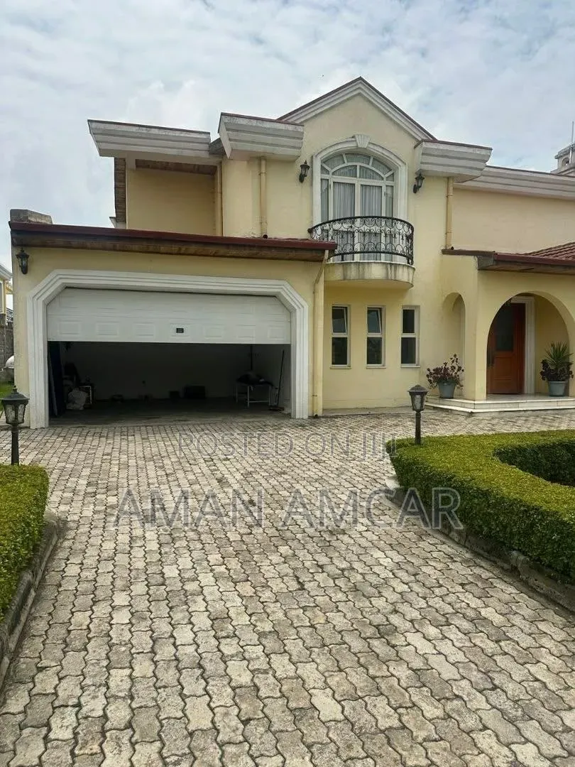 Furnished 6bdrm Villa in Bole for sale