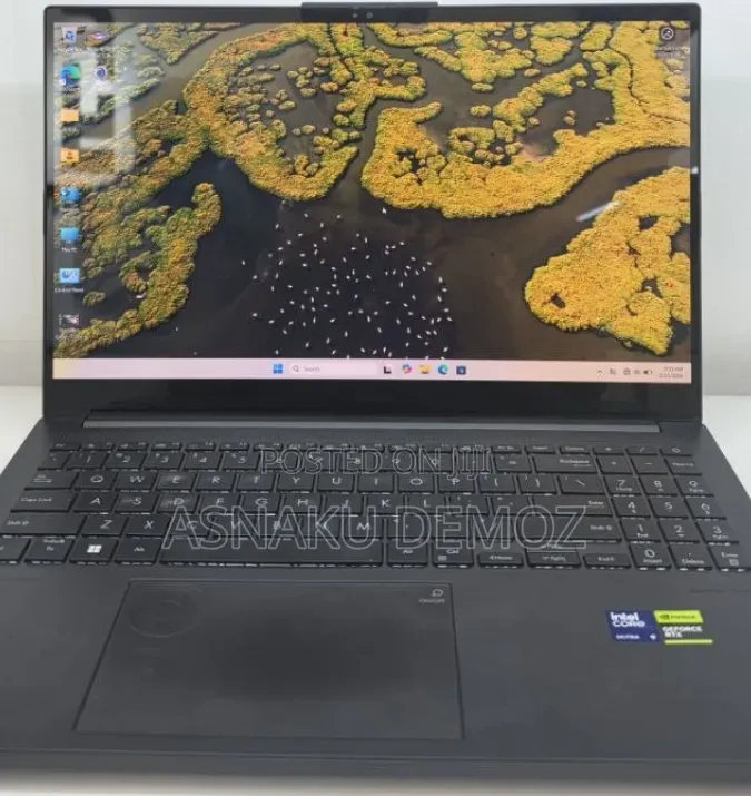 New Laptop Asus Vivobook Pro 15 OLED 16GB Intel Core Ultra 9 SSD 512GB