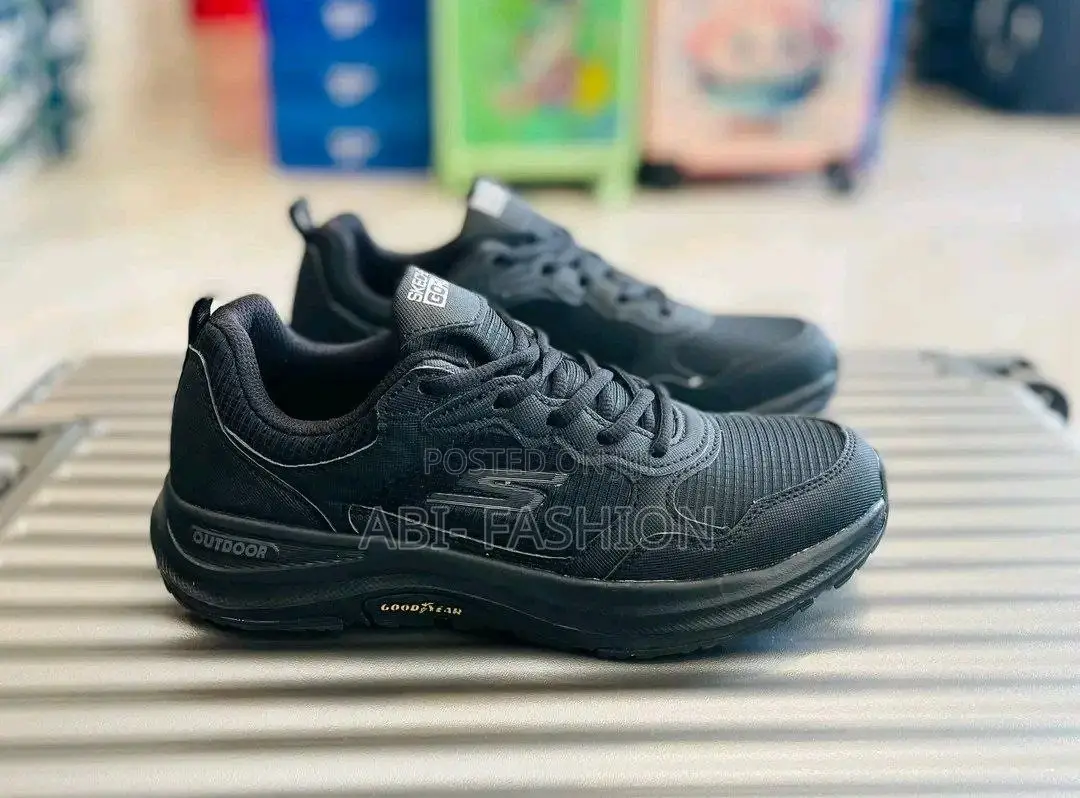 Skechers Go Run Outdoor | New Arrival | Size 40, 41, 42, 43