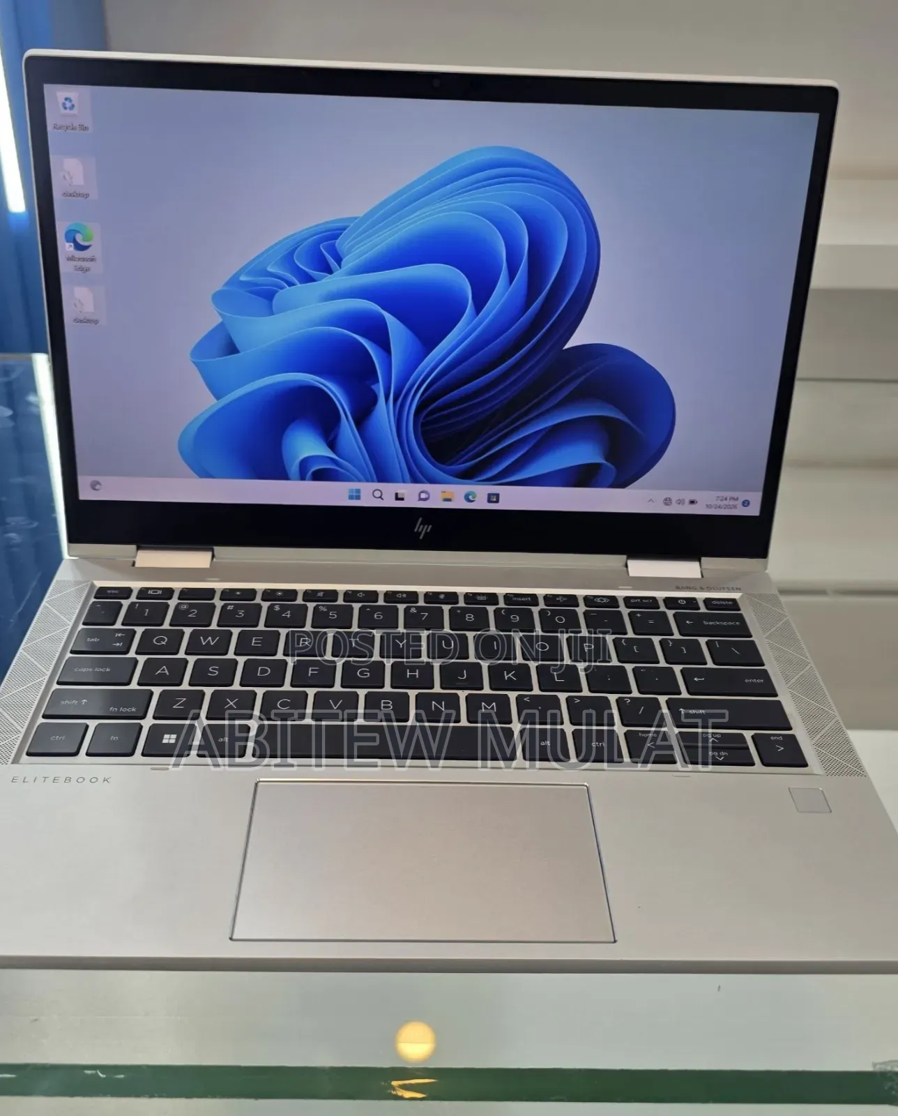 New Laptop HP EliteBook 830 G8 16GB Intel Core i7 SSD 512GB