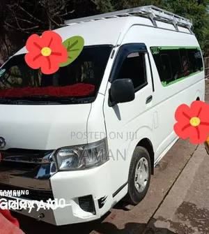 Toyota HiAce 2020 White