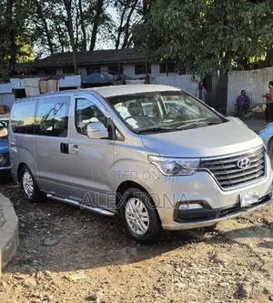 Hyundai Starex 2021 Grey