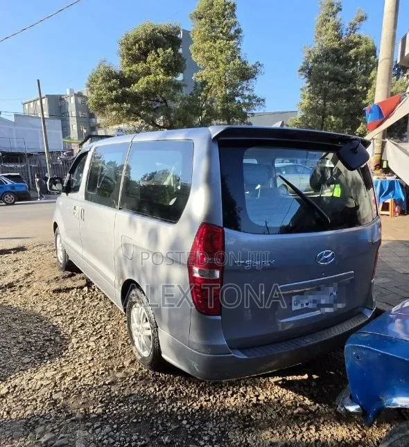 Hyundai Starex 2021 Grey