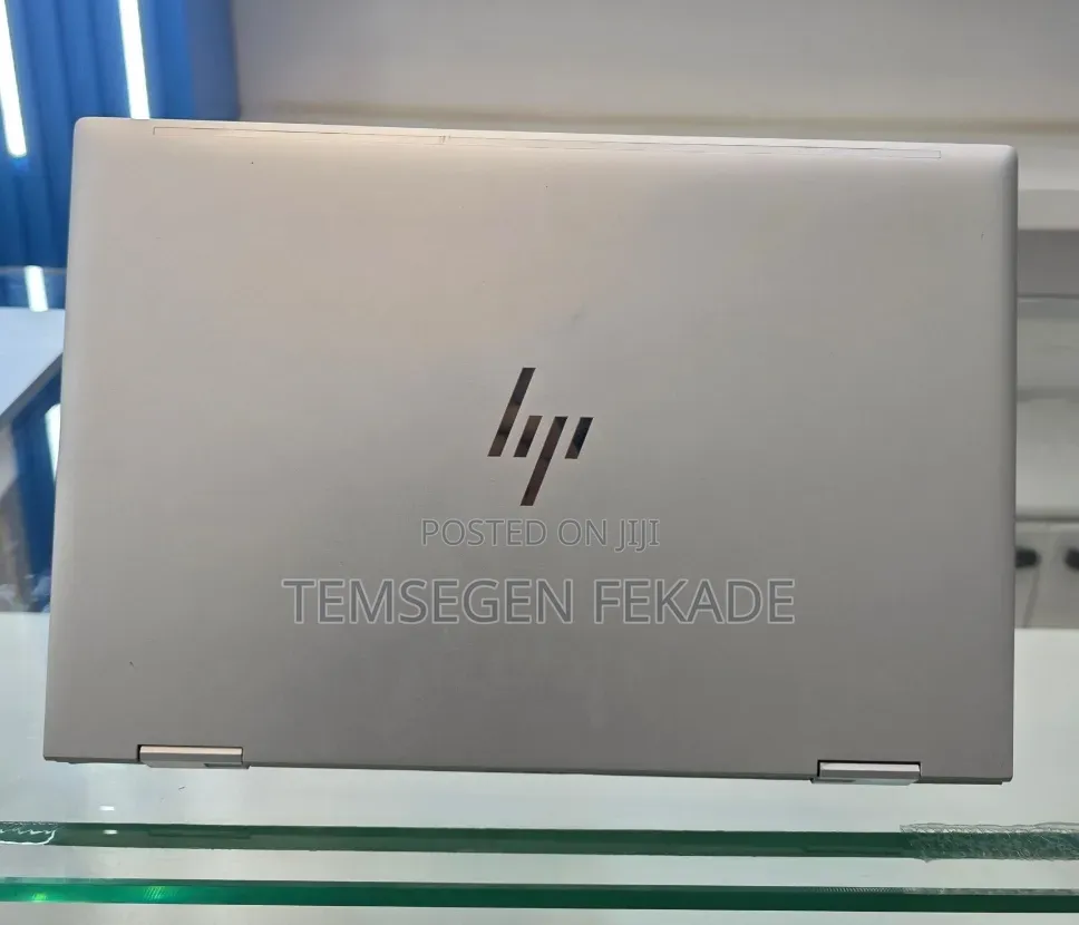 New Laptop HP EliteBook 830 G8 16GB Intel Core i7 SSD 512GB