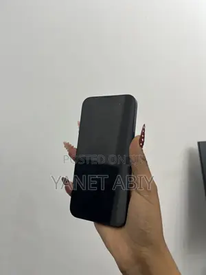 New Apple iPhone 13 128 GB Black