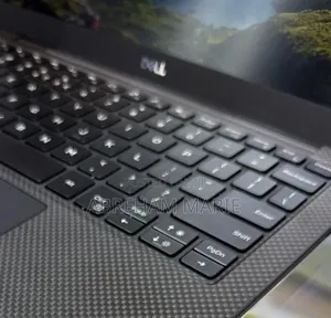 New Laptop Dell XPS 13 16GB Intel Core i7 SSD 512GB