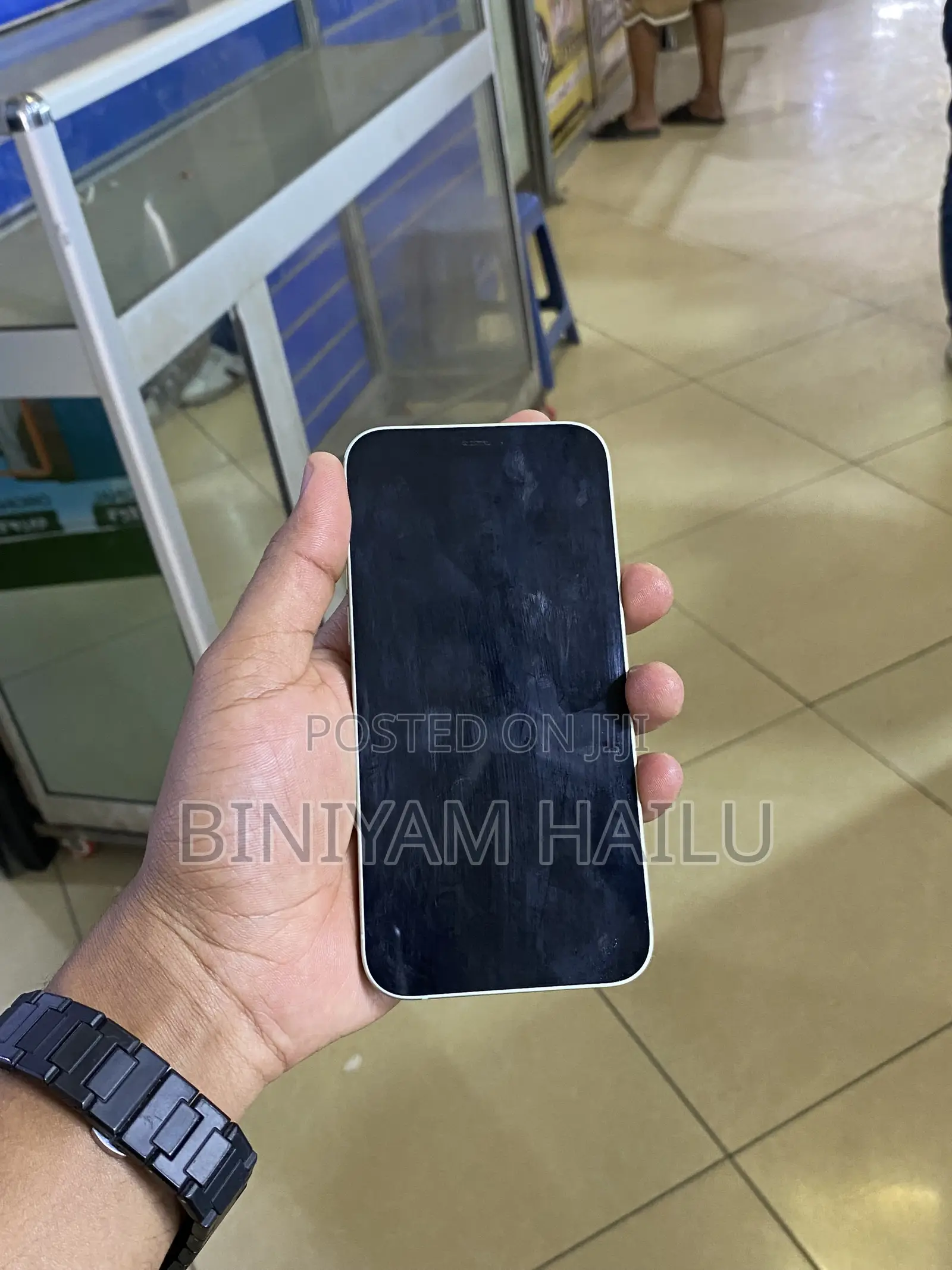 New Apple iPhone 13 128 GB