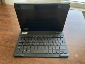 New C idea CM8800 Plus 8 GB Black