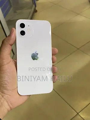 New Apple iPhone 12 128 GB White