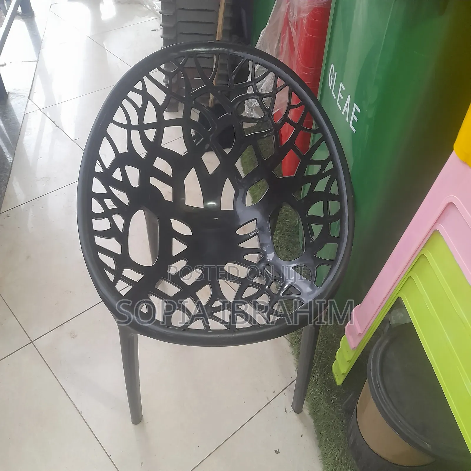 Plastic Chire
