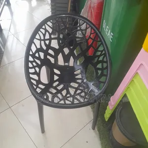 Plastic Chire