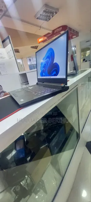 New Laptop Asus ROG Strix G15 16GB Intel Core i7 SSD 512GB