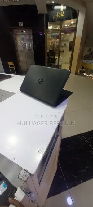 New Laptop HP Stream Notebook 8GB Intel Core i7 HDD 1T