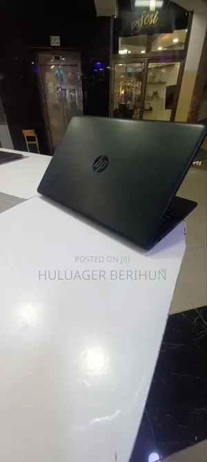New Laptop HP Stream Notebook 8GB Intel Core i7 HDD 1T