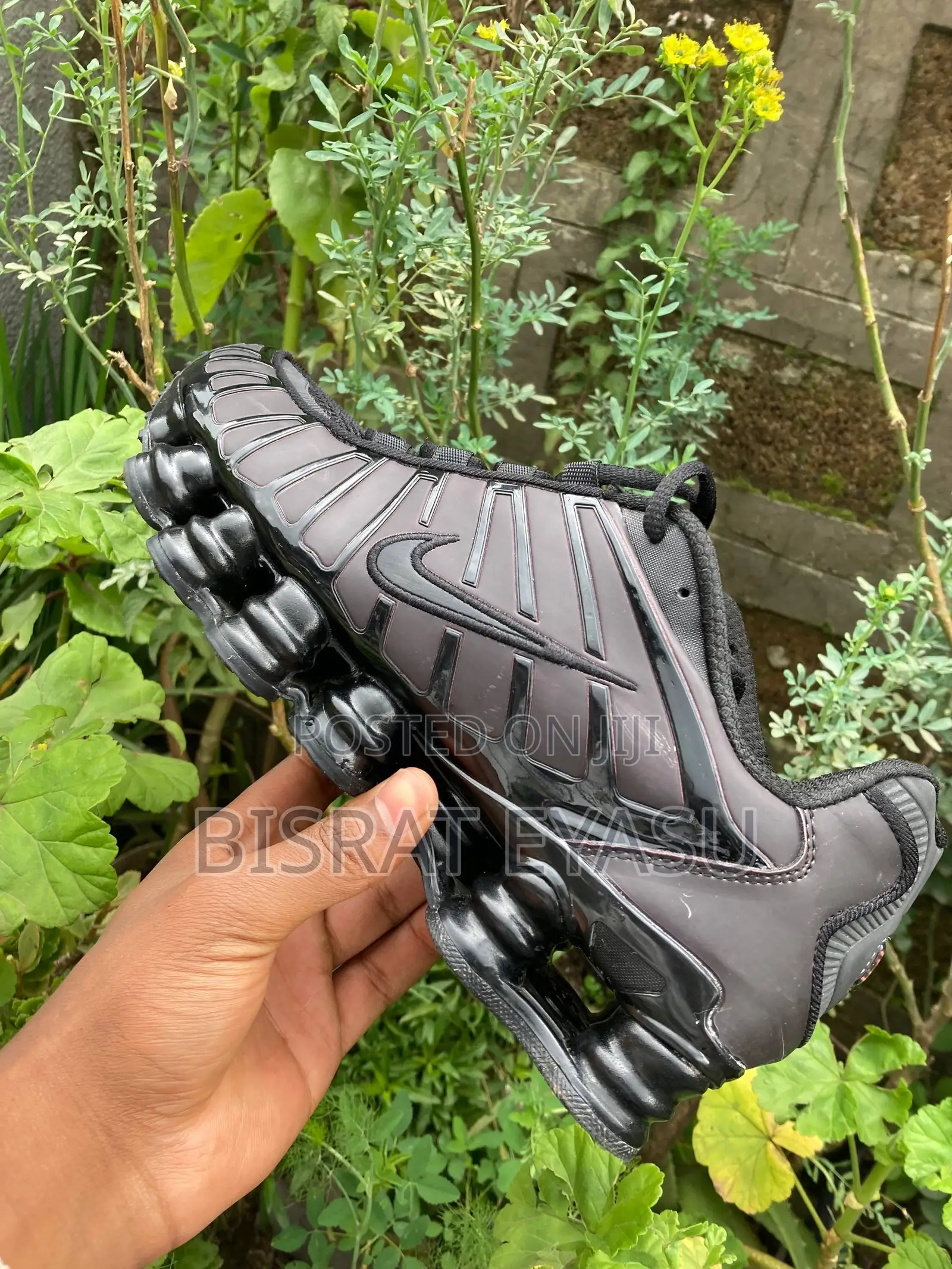 Nike Shox Shoes