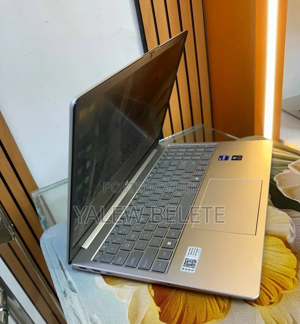 New Laptop HP Stream Notebook 16GB Intel Core i7 SSD 1T