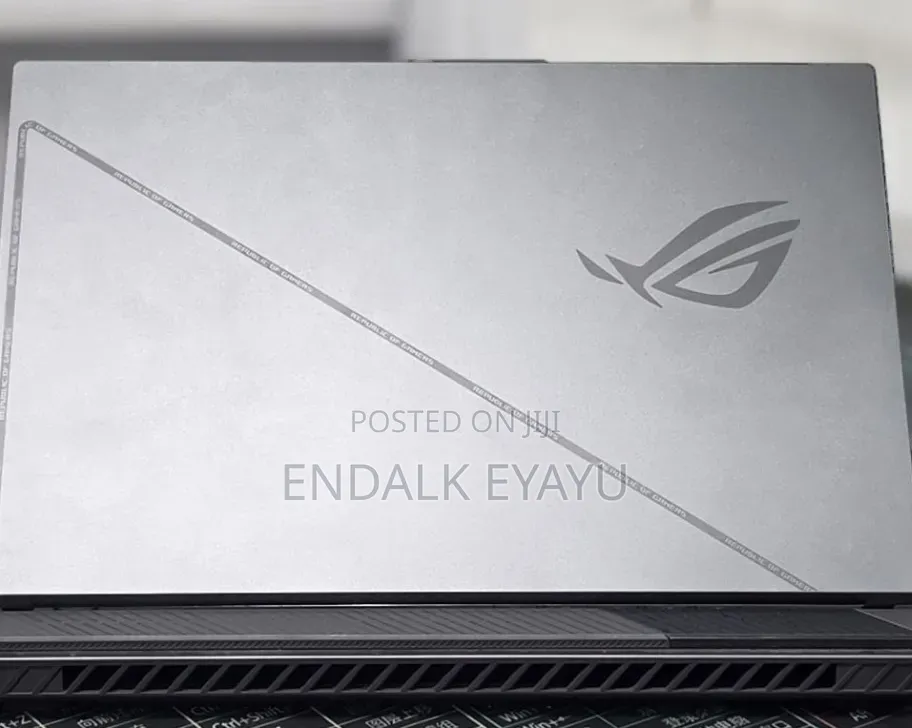 New Laptop Asus ROG Strix G16 G614 16GB Intel Core i5 SSD 512GB
