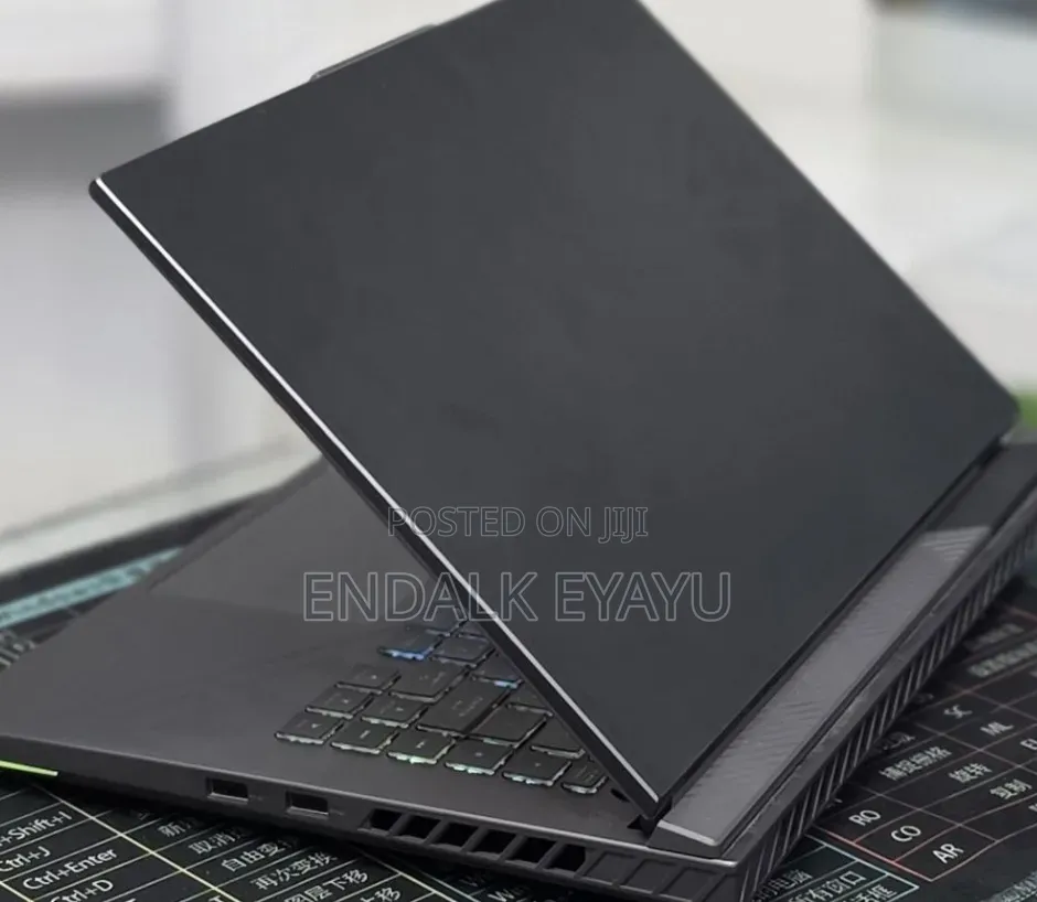 New Laptop Asus ROG Strix G16 G614 16GB Intel Core i5 SSD 512GB