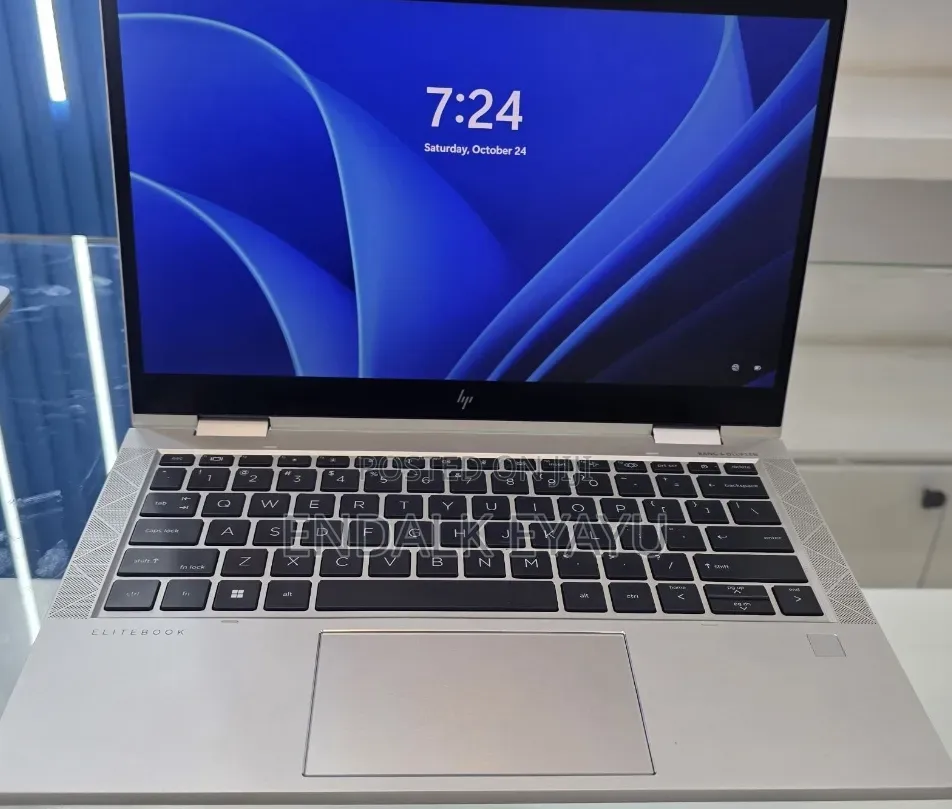New Laptop HP EliteBook 830 G8 16GB Intel Core i7 SSD 512GB