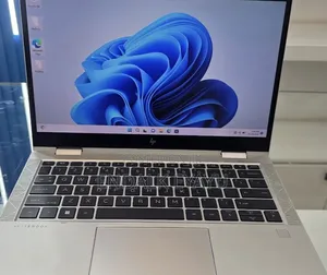 New Laptop HP EliteBook 830 G8 16GB Intel Core i7 SSD 512GB