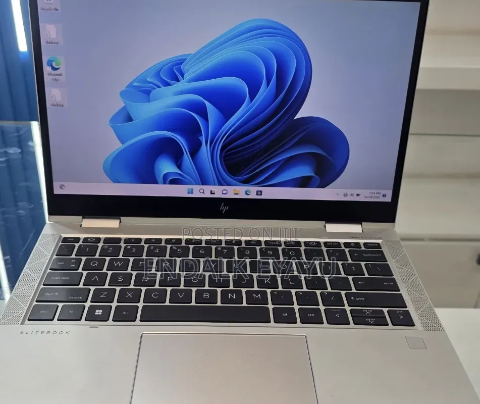 New Laptop HP EliteBook 830 G8 16GB Intel Core i7 SSD 512GB