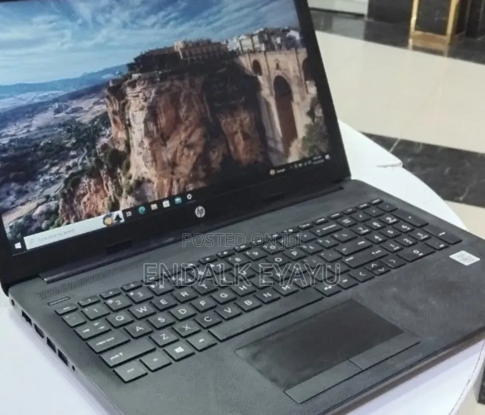 New Laptop HP Stream Notebook 8GB Intel Core i7 HDD 1T
