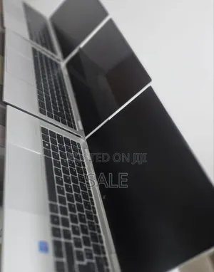 New Laptop HP EliteBook 830 G8 16GB Intel Core i7 SSD 512GB