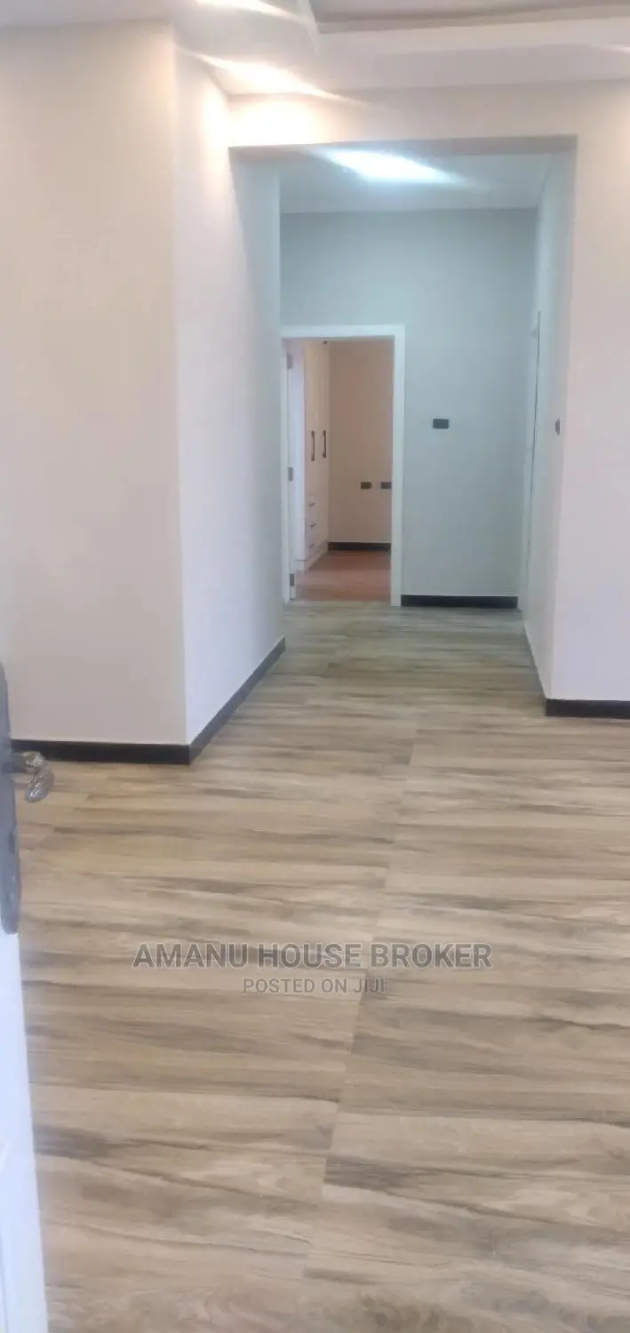 3bdrm Apartment in Addis Abeba Urgent, Yeka for Rent