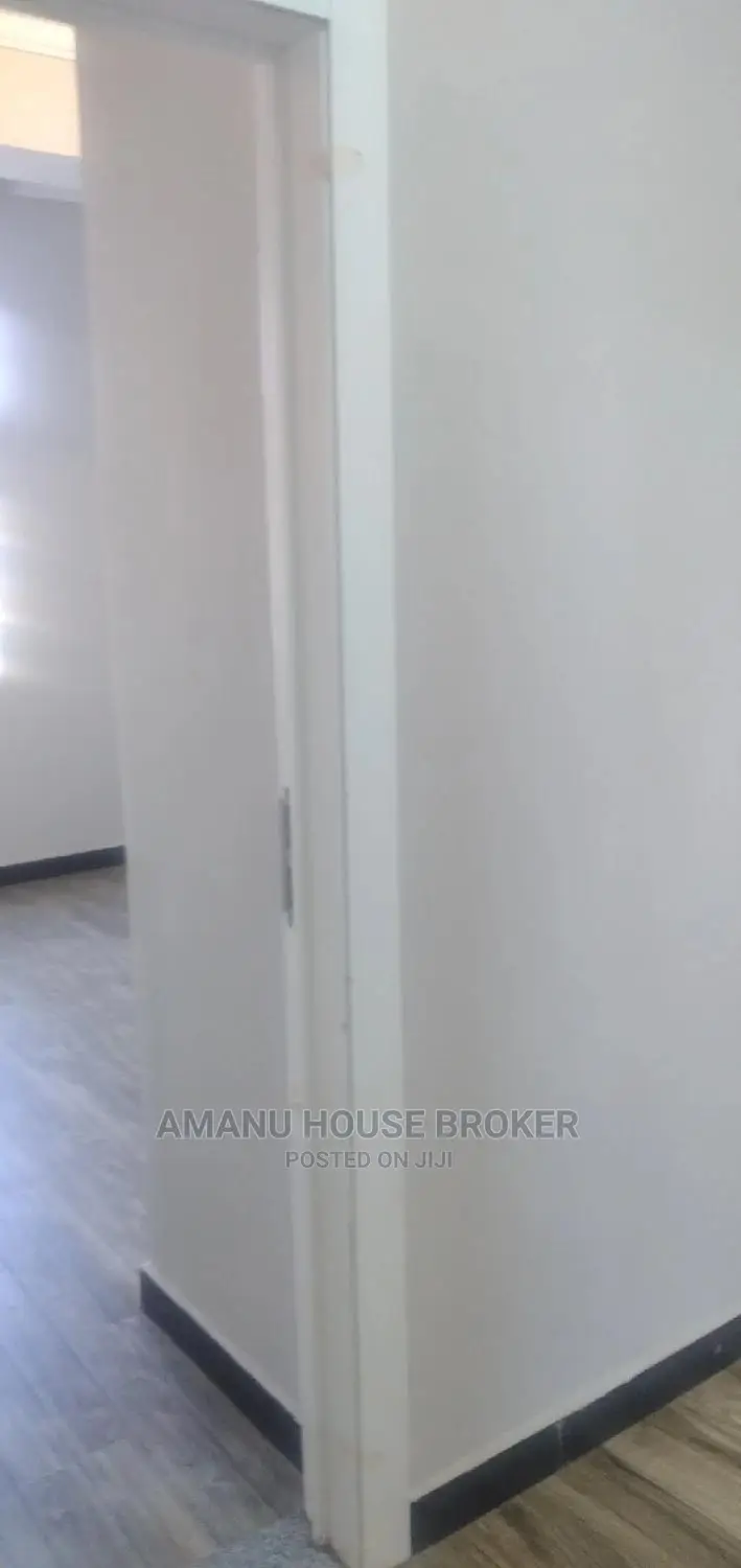 3bdrm Apartment in Addis Abeba Urgent, Yeka for Rent