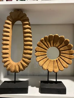 Handcrafted Wooden Decor Sculptures የአበባ ቅርጽ ያላቸው ቅርጻቅርጽ ቅርፅ