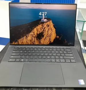 New Laptop Dell Precision 5560 32GB Intel Core i7 SSD 512GB